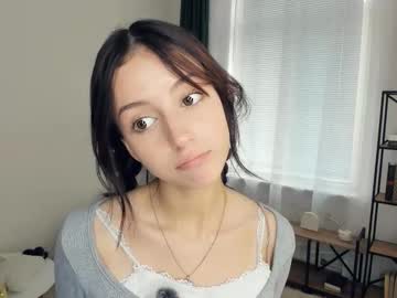 girl
        titi_funny cam image #18275