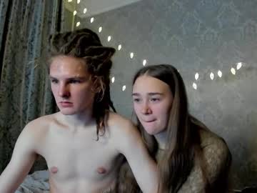 couple Exotic Live Cam Girls - Experience The Passion! with surfsexcouple