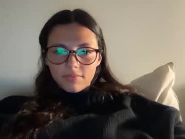 girl Exotic Live Cam Girls - Experience The Passion! with greasybangs