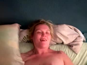 couple Exotic Live Cam Girls - Experience The Passion! with dickeddownsouth