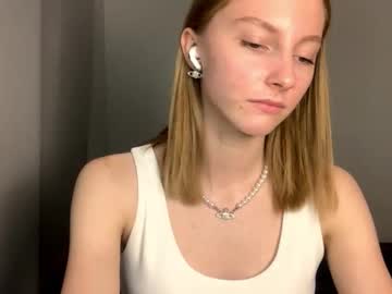 girl Exotic Live Cam Girls - Experience The Passion! with autumnroginson
