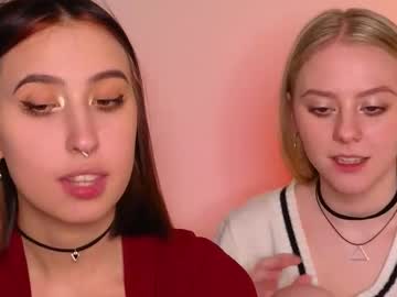 couple Exotic Live Cam Girls - Experience The Passion! with mimipaws