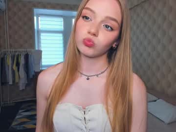 girl
        sweet_tasteee cam image #15268