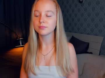 girl Exotic Live Cam Girls - Experience The Passion! with nicolavanderbie