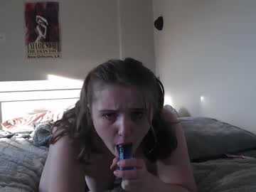 girl
        ashlynnmadyson cam image #9527
