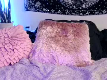 girl Exotic Live Cam Girls - Experience The Passion! with babyred333