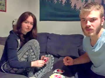 couple
        wildlust_xx cam image #3852