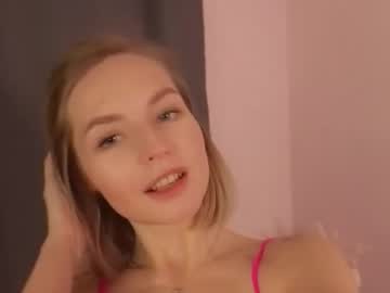 couple Exotic Live Cam Girls - Experience The Passion! with gwenkevwitch