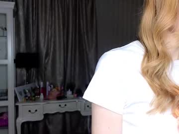 girl
        gooody_girl cam image #13594