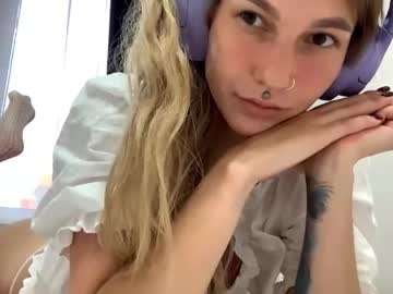 girl Exotic Live Cam Girls - Experience The Passion! with joanhobart