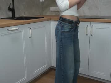 girl
        raquelwardman cam image #21378