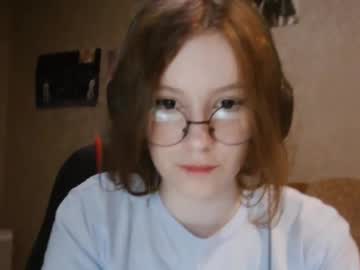 girl Exotic Live Cam Girls - Experience The Passion! with silky_glow_star_patpat