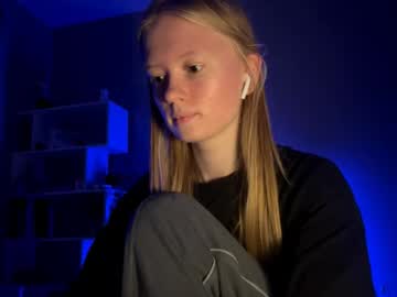 girl Exotic Live Cam Girls - Experience The Passion! with mittietonge