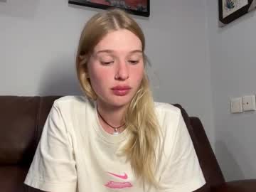 couple Exotic Live Cam Girls - Experience The Passion! with pussymoneywet