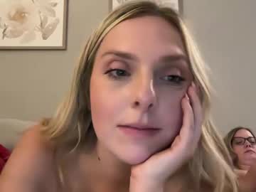 girl Exotic Live Cam Girls - Experience The Passion! with lexi_love_