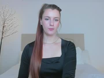 girl
        blush_flower cam image #7183