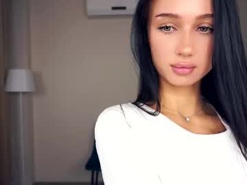 girl
        delanakimbral cam image #17921