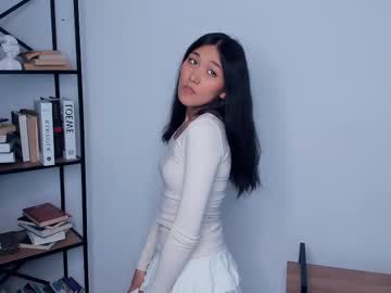 girl
        take_it_shenaa cam image #15637
