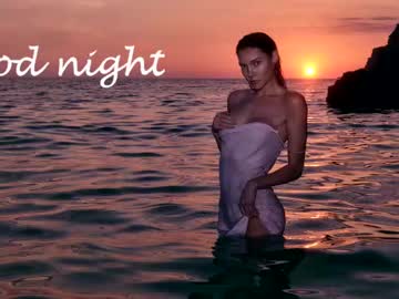 girl Exotic Live Cam Girls - Experience The Passion! with flowerr_powerr