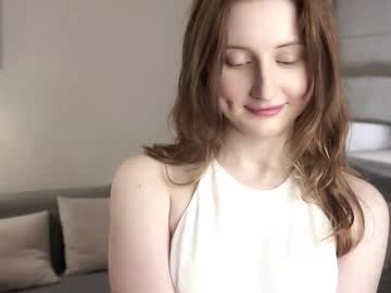 girl
        sibleyfitch cam image #15642