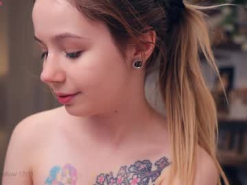 girl Exotic Live Cam Girls - Experience The Passion! with windy_swallow