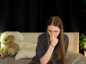girl Exotic Live Cam Girls - Experience The Passion! with enchanting_ella