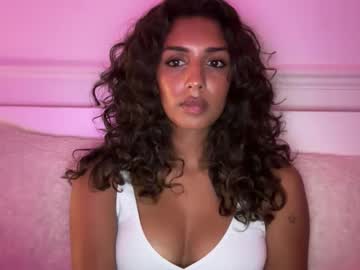 girl Exotic Live Cam Girls - Experience The Passion! with honeybear00