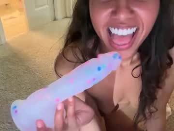 girl Exotic Live Cam Girls - Experience The Passion! with honeybeebaby12