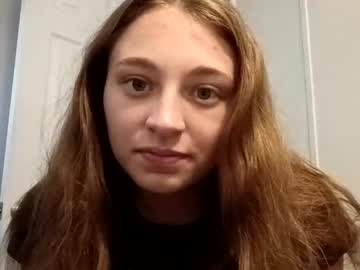 girl
        erinwolf7 cam image #17753