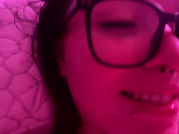 girl Exotic Live Cam Girls - Experience The Passion! with molliefurry