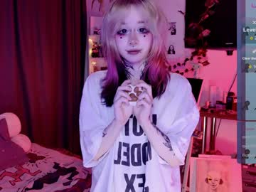 girl Exotic Live Cam Girls - Experience The Passion! with lollyshy__