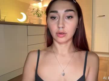 girl
        souleks cam image #18134
