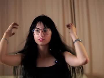 girl Exotic Live Cam Girls - Experience The Passion! with laureljarrar