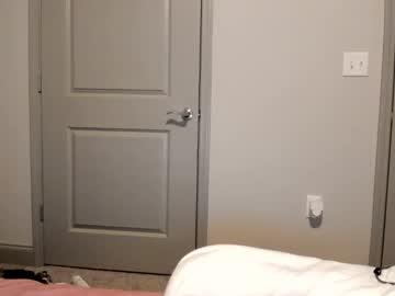 girl
        breezybabyy00 cam image #19323