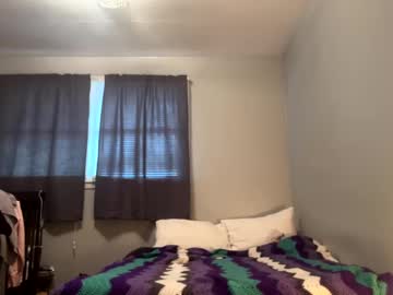 girl
        heyronniee cam image #8905