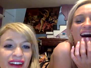 couple Exotic Live Cam Girls - Experience The Passion! with innocentprincess94