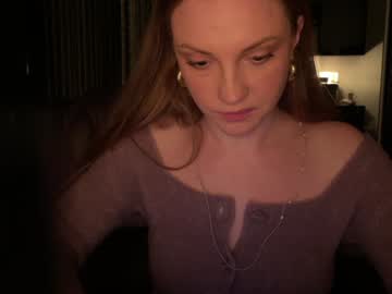 girl
        skyrosie cam image #4461