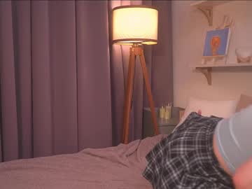 girl
        charity_grace cam image #11878