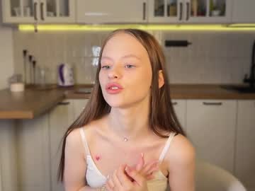 girl Exotic Live Cam Girls - Experience The Passion! with tweety_sweetie