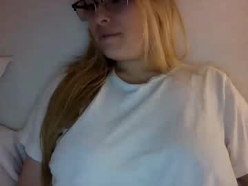 girl Exotic Live Cam Girls - Experience The Passion! with ariadna132009