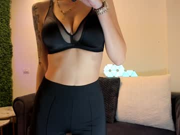 girl
        hotfallingdevil cam image #2408