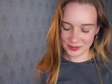 girl
        odiliabarritt cam image #14832