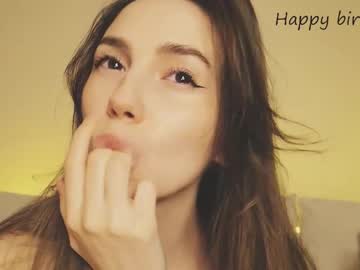 girl Exotic Live Cam Girls - Experience The Passion! with shypeachmaru