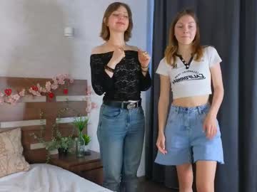 couple Exotic Live Cam Girls - Experience The Passion! with nelliewaters