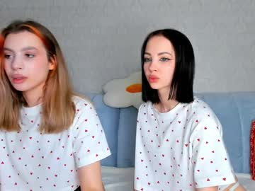 couple Exotic Live Cam Girls - Experience The Passion! with misseliss