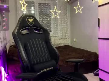 girl Exotic Live Cam Girls - Experience The Passion! with krystlehymel