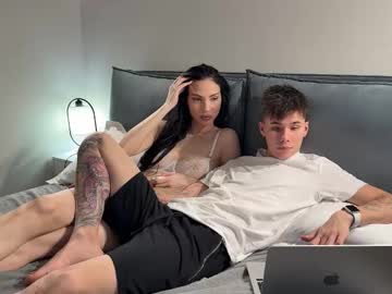 couple Exotic Live Cam Girls - Experience The Passion! with oliv1a_roby