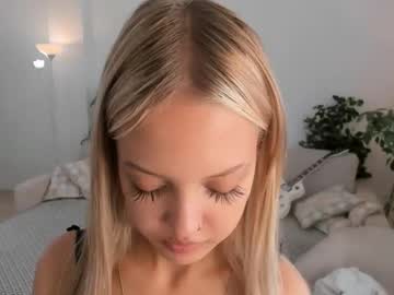 girl Exotic Live Cam Girls - Experience The Passion! with daphnetenneson