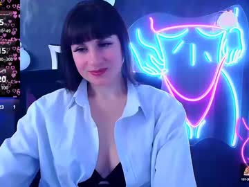 girl
        karolina_mia cam image #10494