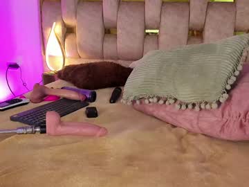 girl Exotic Live Cam Girls - Experience The Passion! with alicia_lang